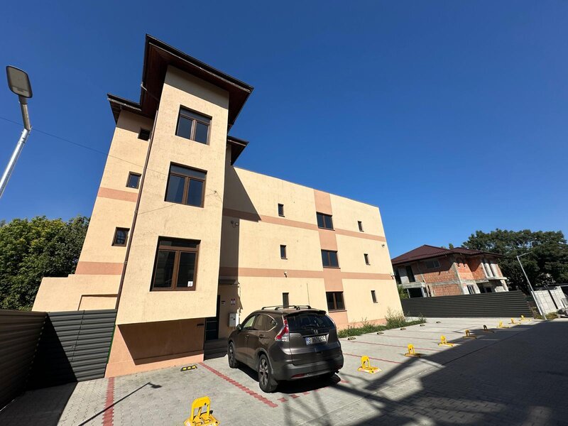 Otopeni, Libertatii, garsoniera bloc boutique,