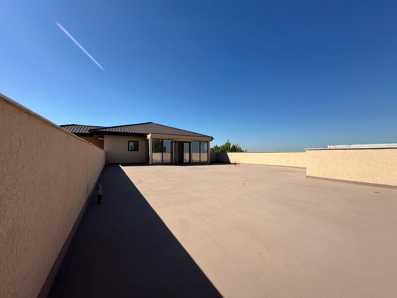 Otopeni, Libertatii, garsoniera bloc boutique,